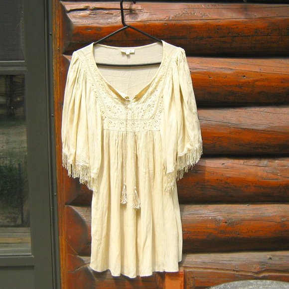 Rebellion Dresses & Skirts - NWOT Boho Gauzy Flowy Tunic Mini Dress with Butterfly Fringe Sleeves Size L
